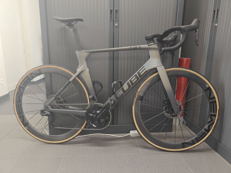 Used CUBE LITENING C:68X SLT 2022 2022 Road & Gravel