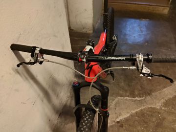 Used Specialized Epic SRAM GX Eagle AXS 2018 Mountainbike, Orange — image 2 of 7