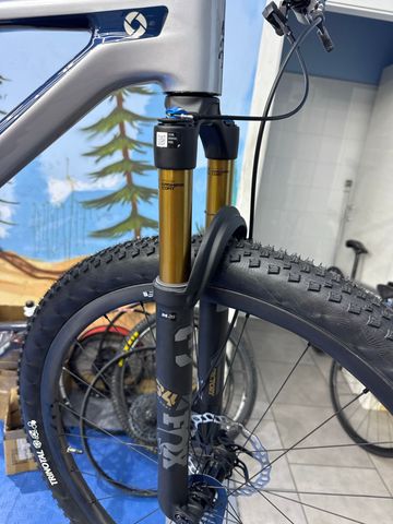 Tweedehands Lee Cougan Rampage Shimano XTR 2026 Mountainbike — afbeelding 3 van 6