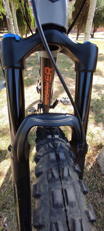 Used Mondraker FOXY 2023 2023 Mountainbike, Light Gray, 29 — image 12 of 13