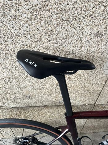 Used BMC Teammachine SLR 01 TWO 2026  Red Carbon / Carbon 2027 Road & Gravel — image 8 of 8