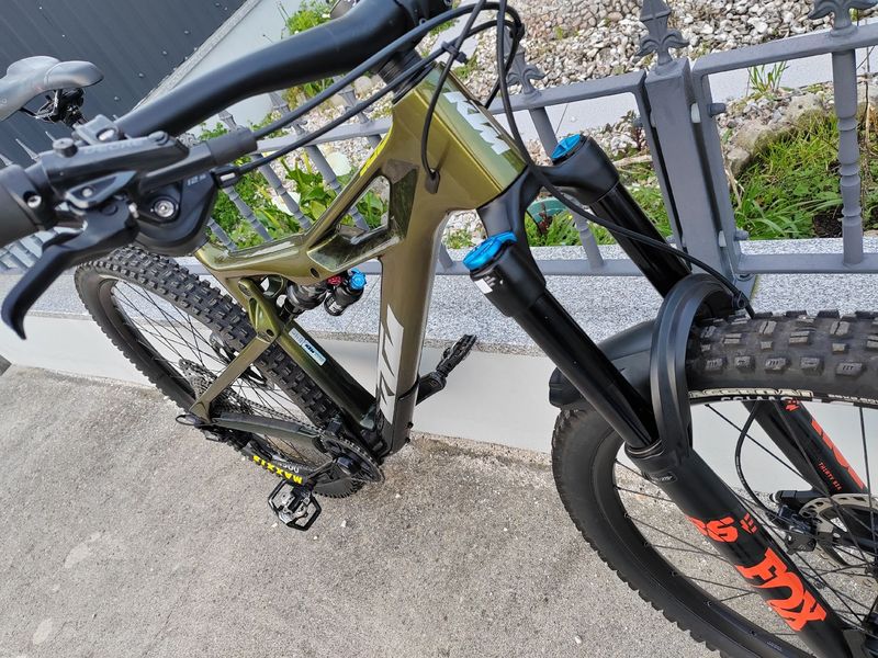Gebrauchtes KTM Prowler Shimano Deore XT 2023 Mountainbike, Grün — Bild 29 von 48