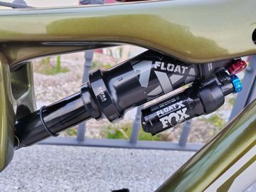 Gebrauchtes KTM Prowler Shimano Deore XT 2023 Mountainbike, Grün — Bild 12 von 48