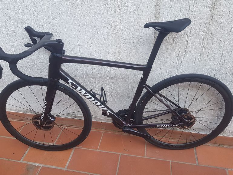 Used Specialized Tarmac Shimano Ultegra Di2 2026 Road & Gravel, Black — image 2 of 10