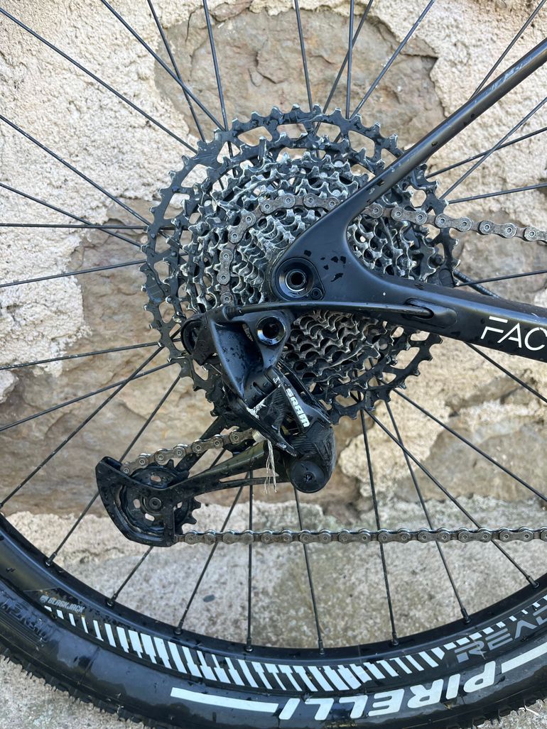 Used Megamo FACTORY 30 2021 2021 Mountainbike — image 6 of 9