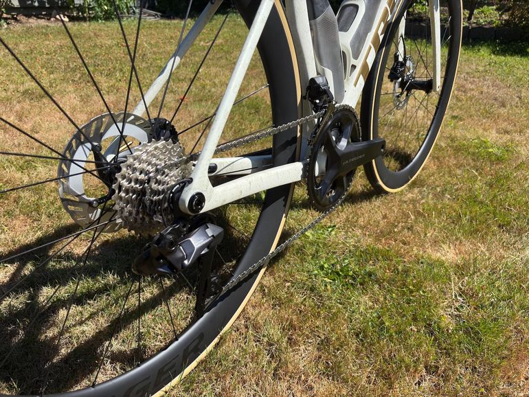 Used Trek Madone SLR 7 Gen 8 2025 2025 Road & Gravel, White — image 3 of 4