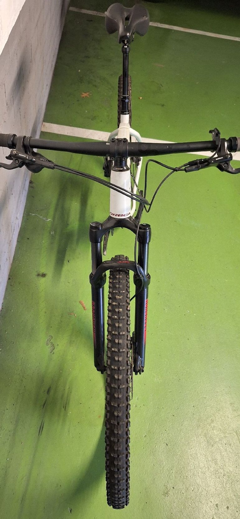 Used Orbea Alma Shimano Deore 2022 Mountainbike, White, 29 — image 5 of 17