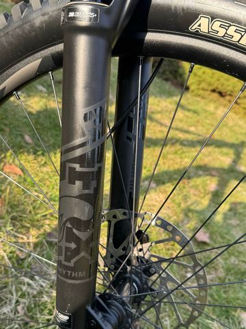 Použité Giant Trance X E+ Pro 29 2 2021 2021 Mountainbike — obrázek 17 z 23