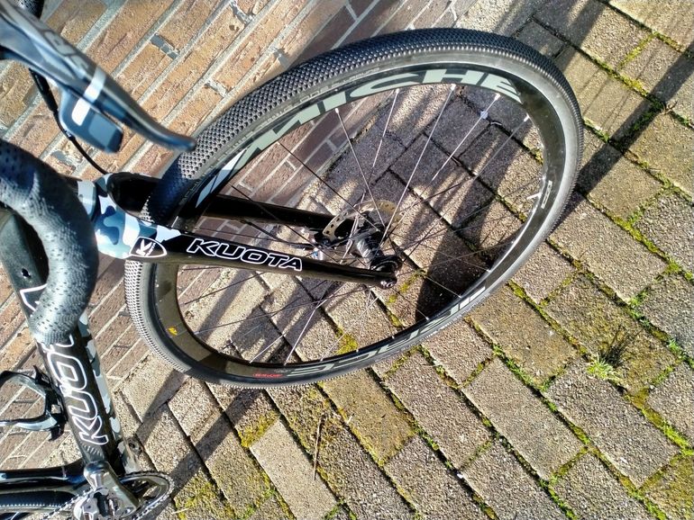 Used Kuota Kuota Custom SRAM Force 2018 Road & Gravel, Schwarz — image 4 of 5