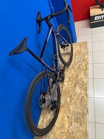 Używany Giant Defy Advanced Pro 1 2026 2026 Road & Gravel — zdjęcie 4 z 10