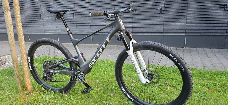 Used Scott Spark Sram Eagle Transmission X0 2026 Mountainbike, Light Gray, 29 — image 1 of 17