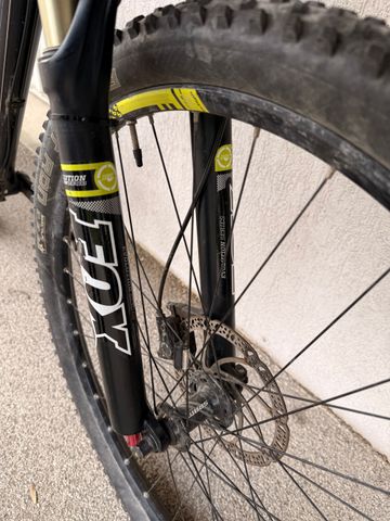 Bergamont Revox 9.4 2014 Mountainbike usato, Nero — immagine 7 di 13