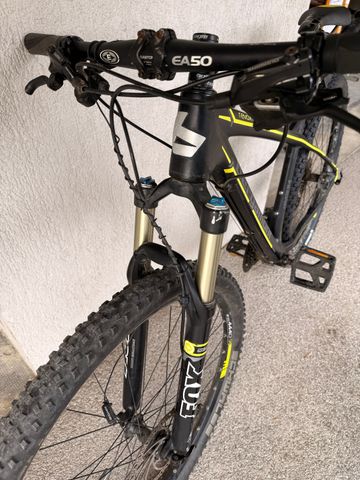 Bergamont Revox 9.4 2014 Mountainbike usato, Nero — immagine 10 di 13