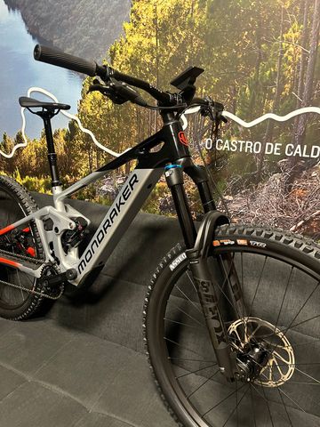 Used Mondraker DUNE R 2024 2024 Mountainbike, Light Gray, 29, 27.5 — image 11 of 13