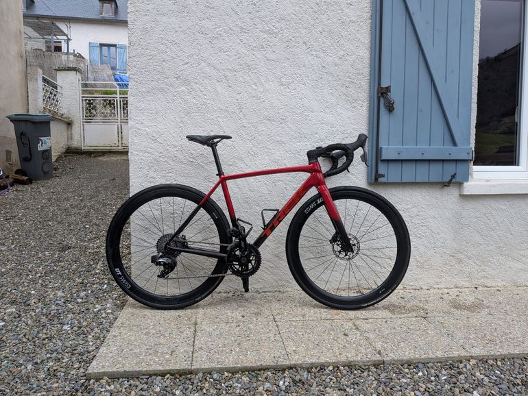 Used Trek Trek Emonda 2026 Road & Gravel, Red — image 1 of 3