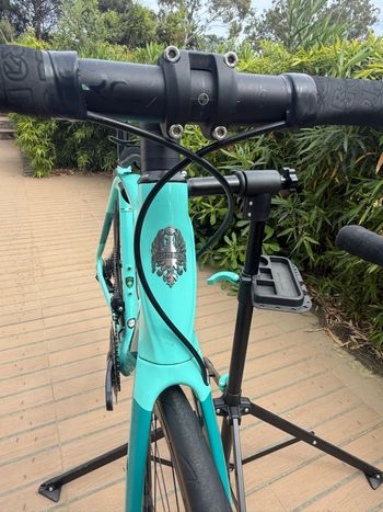 Used Bianchi Infinito CV Ultegra Di2 2023 2023 Road & Gravel, Blue — image 13 of 15