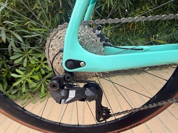 Used Bianchi Infinito CV Ultegra Di2 2023 2023 Road & Gravel, Blue — image 5 of 15
