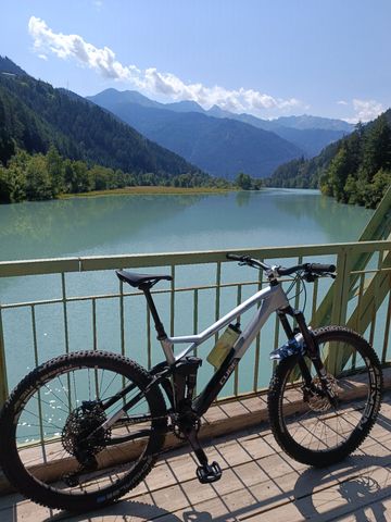 CUBE STEREO 140 HPC SL 27.5 2021 2021 MTB usato