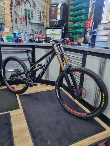 Pivot, Phoenix SRAM GX DH