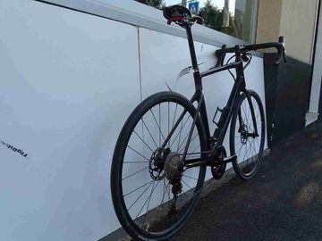 Cannondale Synapse Carbon 3 L 2022 2022 Road & Gravel usato, Nero — immagine 7 di 17