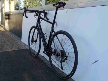 Cannondale Synapse Carbon 3 L 2022 2022 Road & Gravel usato, Nero — immagine 10 di 17