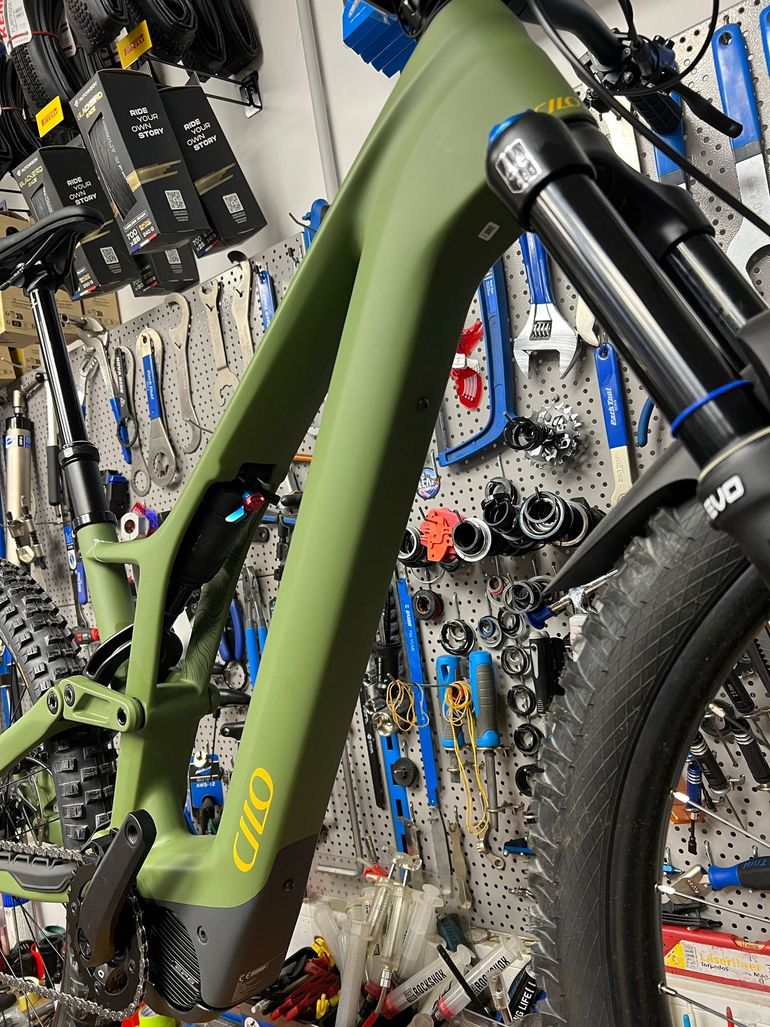 Used Cilo Cilo Custom Shimano Deore 2025 Mountainbike, Green — image 14 of 17