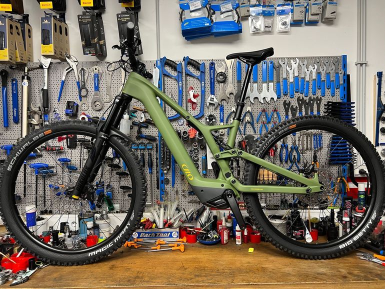 Used Cilo Cilo Custom Shimano Deore 2025 Mountainbike, Green — image 13 of 17