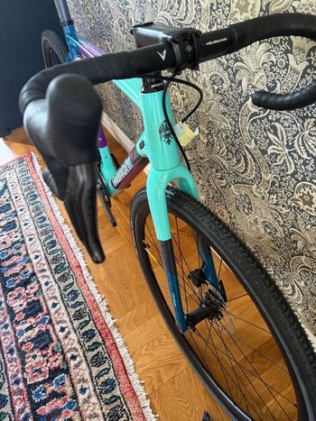 Used Bianchi Zolder Pro Ultegra 2025 2025 Road & Gravel, Verde — image 2 of 4