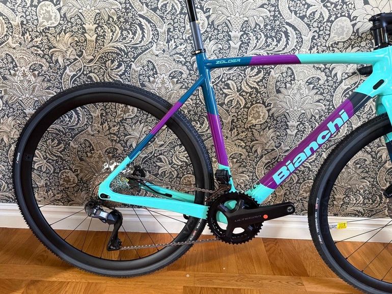 Used Bianchi Zolder Pro Ultegra 2025 2025 Road & Gravel, Verde — image 1 of 4