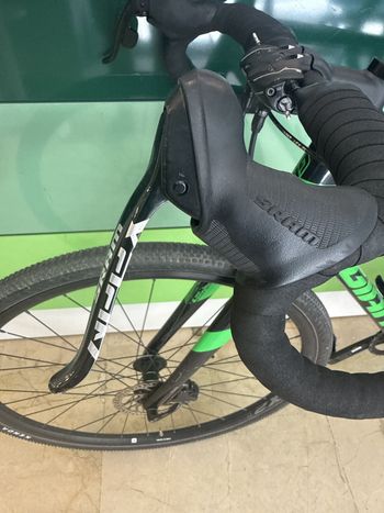 Used Giant TCX SLR 2 2019 2019 Road & Gravel, Black — image 9 of 10