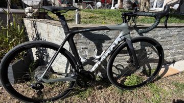 Brugt Bianchi Oltre XR3 - Chorus 2022 2022 Road & Gravel — billede 1 af 6