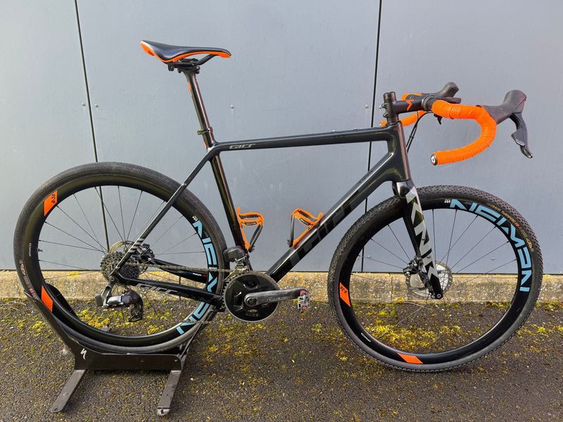 Used GIRS Custom SRAM Force eTap AXS 2023 Road & Gravel