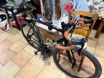 Used Van rysel Custom Shimano 105 2020 Road & Gravel, Light Gray — image 2 of 8