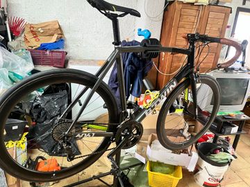 Used Van rysel Custom Shimano 105 2020 Road & Gravel, Light Gray — image 6 of 8
