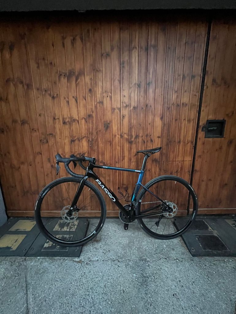 Used Basso Astra Shimano 105 Di2 2024 Road & Gravel, Blue — image 2 of 4