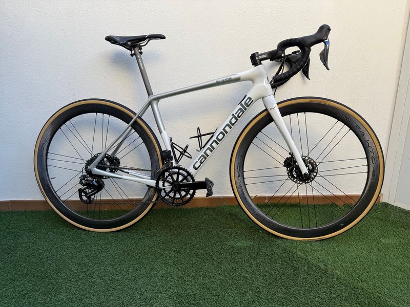 Cannondale Synapse Hi MOD Disc Dura Ace Di2 2019 2019 Road & Gravel usato