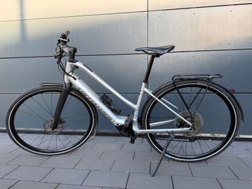 Używany Specialized Turbo Vado SL 5.0 Step-Through EQ 2023 2023 Urban & Touring