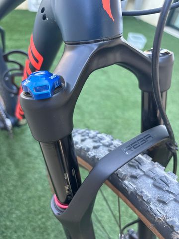 Used Specialized Chisel SRAM GX 2017 Mountainbike, Blue — image 9 of 13