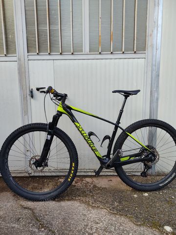 Tweedehands Specialized Stumpjumper SRAM NX Eagle 2015 Mountainbike — afbeelding 3 van 9