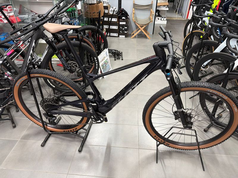 Used Scott Spark RC Comp 2023 2023 Mountainbike, Blue, 29 — image 2 of 4