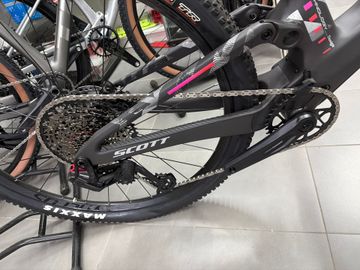 Gebrauchtes Scott Spark RC Team 2025 2025 Mountainbike, Schwarz, 29 — Bild 3 von 4
