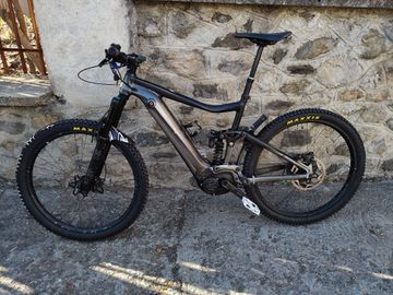 Used Giant Trance Shimano Deore XT 2019 Mountainbike, Black — image 6 of 11