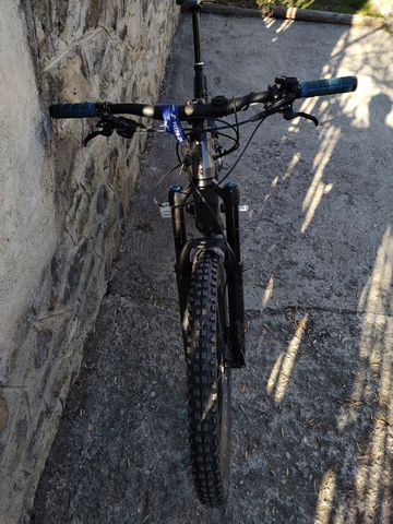 Used Giant Trance Shimano Deore XT 2019 Mountainbike, Black — image 5 of 11