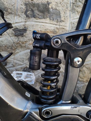 Used Giant Trance Shimano Deore XT 2019 Mountainbike, Black — image 7 of 11