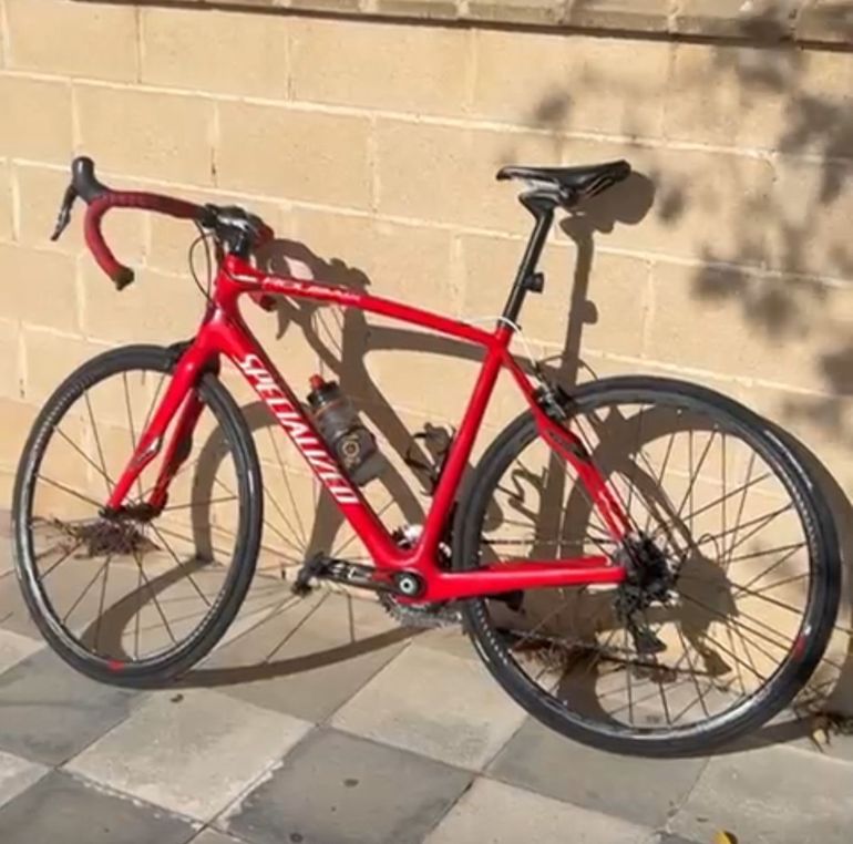 Used specialized roubaix SL4 Comp Carbon 2014 Road & Gravel, Red — image 2 of 3
