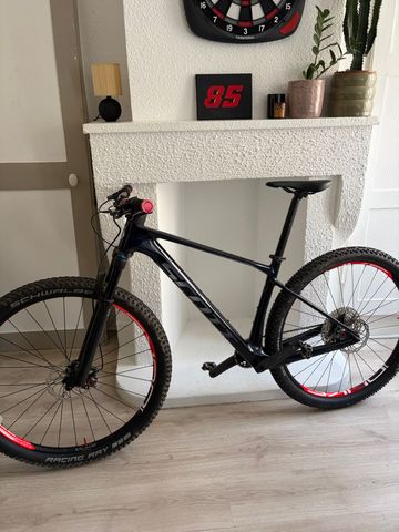 Scott Scale 930 2023 2023 Mountainbike de segunda mano, Azul — imagen 2 de 3