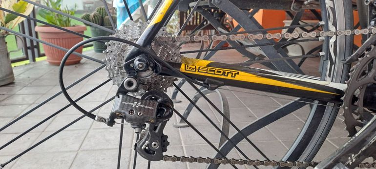 Used Scott Addict Campagnolo Super Record 2009 Road & Gravel, Black — image 3 of 7