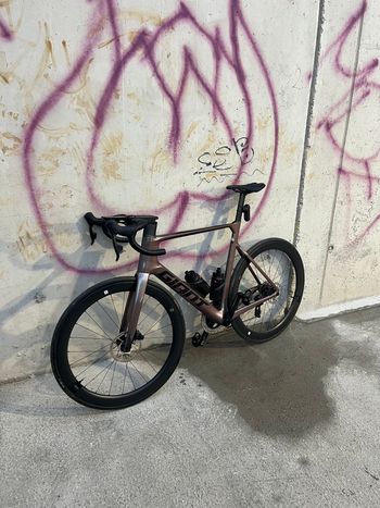 Used Giant Propel Advanced 1 2023 2023 Road & Gravel, Light Gray — image 1 of 4