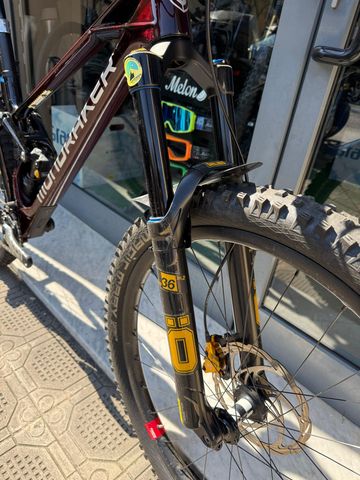 Brugt Mondraker Foxy SRAM GX Eagle AXS 2024 Mountainbike — billede 10 af 11