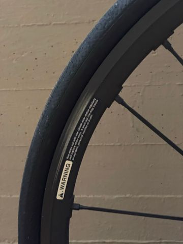 Used Cannondale SuperSix EVO Campagnolo Chorus 2017 Road & Gravel, Green — image 7 of 12
